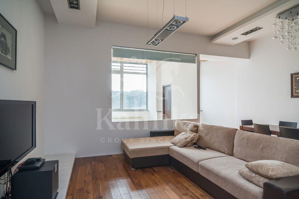 Продается 3-комнатная квартира, площадью 125.00 кв.м. Московская область, Одинцовский район, деревня Жуковка, дом 58