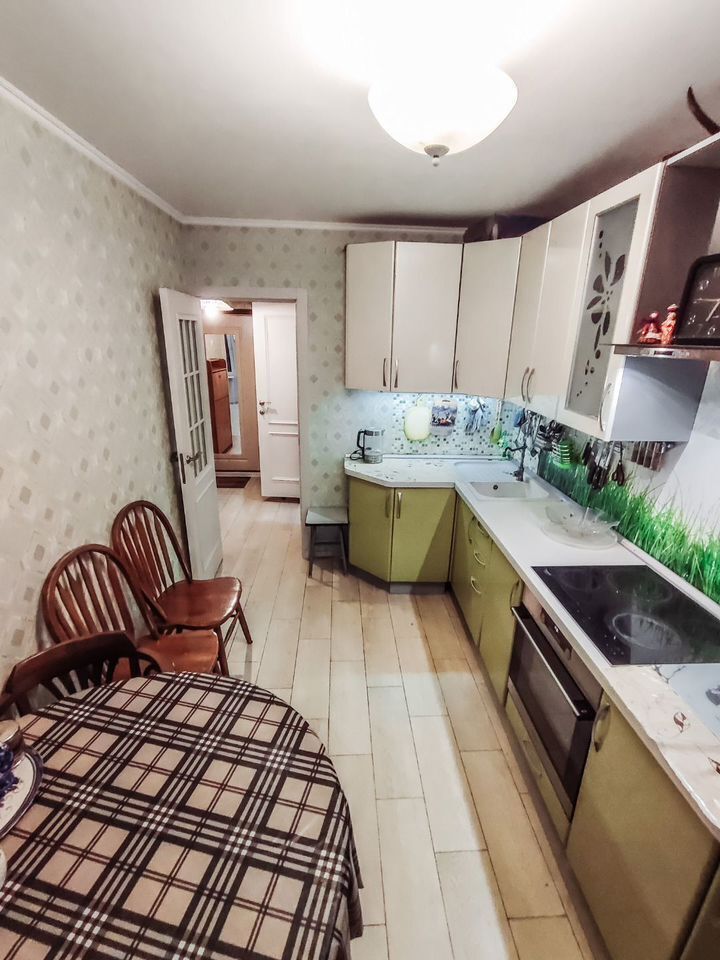 Продается 1-комнатная квартира, площадью 35.20 кв.м. Москва, улица Челябинская