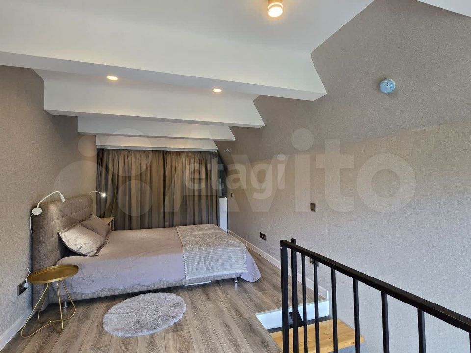 Продается 1-комнатная квартира, площадью 37.00 кв.м. Москва, улица Домодедовская, дом 4