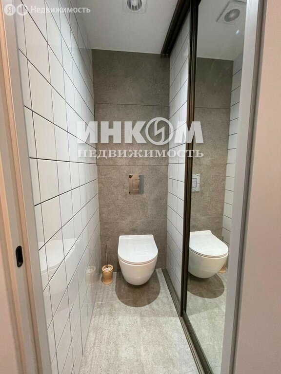 Продается 1-комнатная квартира, площадью 35.60 кв.м. Москва, улица Ярцевская, дом 29к1