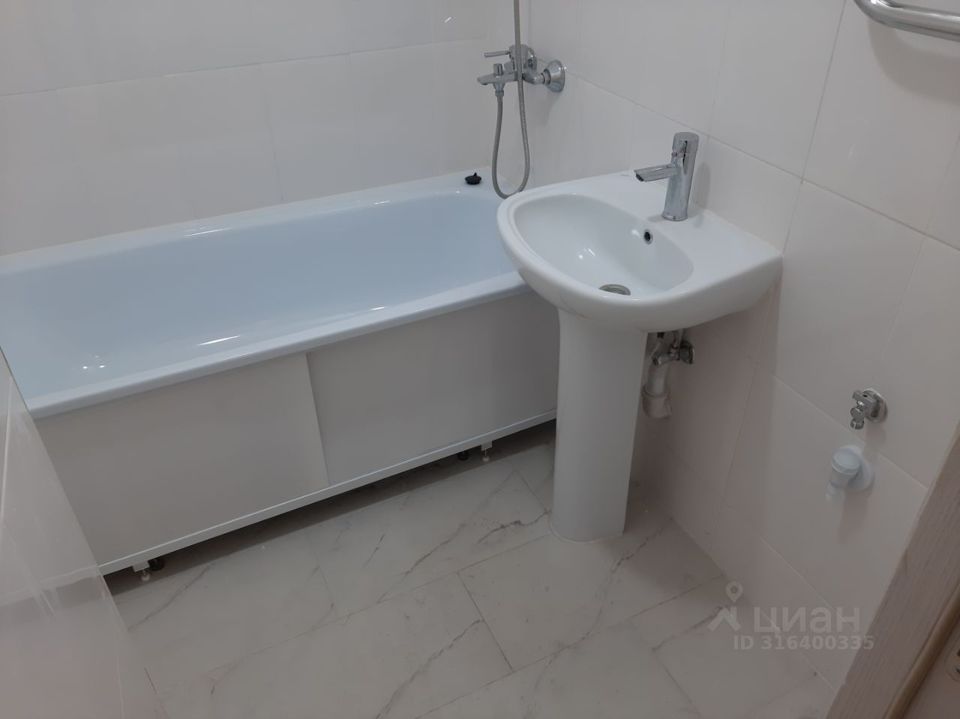 Продается 1-комнатная квартира, площадью 42.30 кв.м. Москва, улица Парковая, дом 33