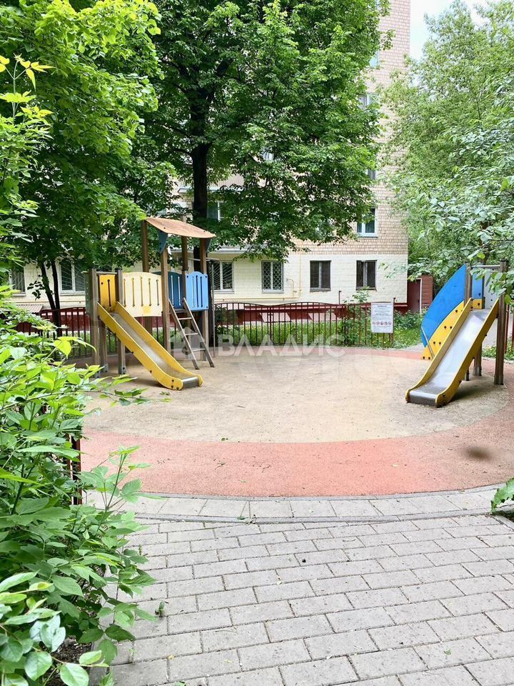 Продается 2-комнатная квартира, площадью 36.00 кв.м. Москва, переулок Кондратьевский Большой, дом 6