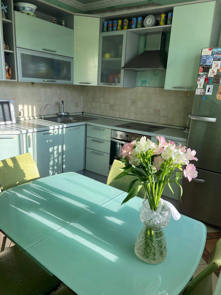 Продается 4-комнатная квартира, площадью 94.60 кв.м. Москва, улица Большая Тульская, дом 56