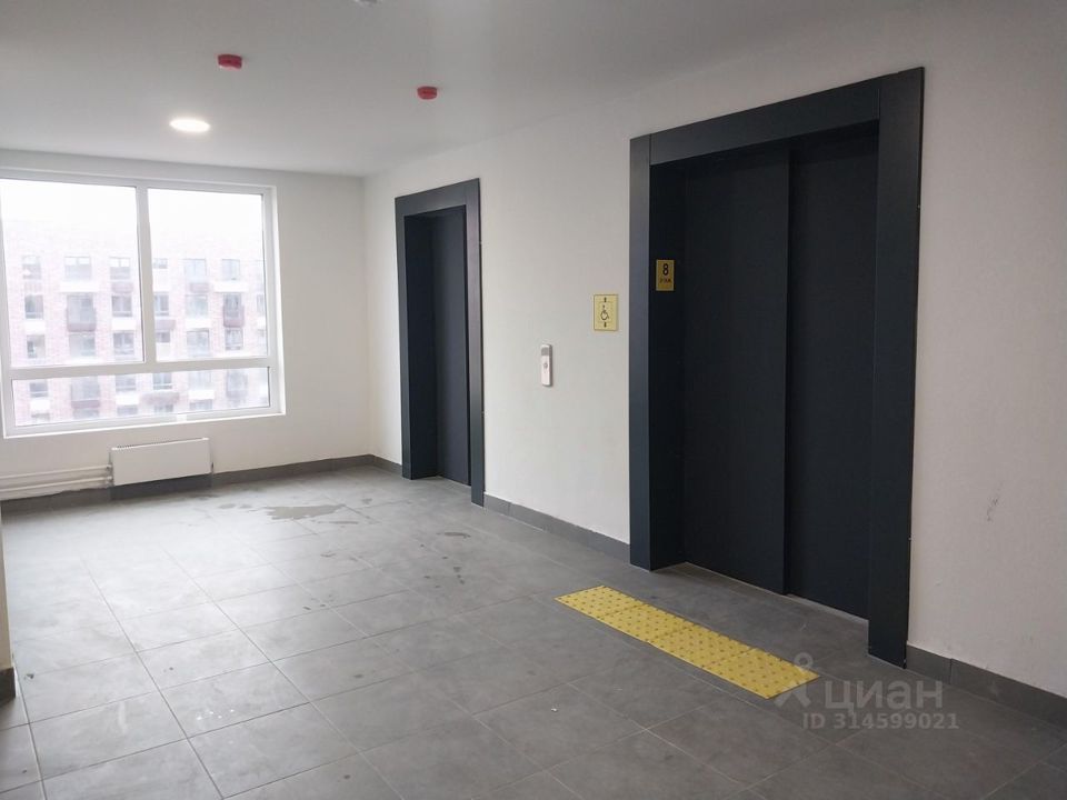 Продается 1-комнатная квартира, площадью 22.00 кв.м. Московская область, Красногорск городской округ, поселок Ильинское-Усово, улица Заповедная, дом 21