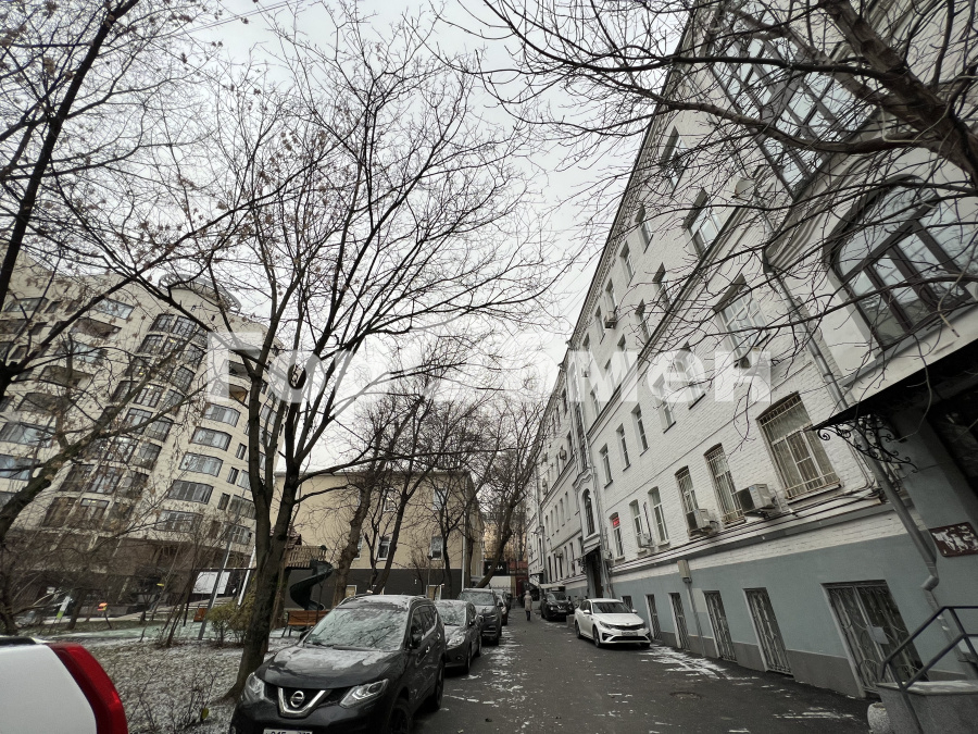 Продается 5-комнатная квартира, площадью 95.20 кв.м. Москва, Цветной бульвар, дом 21стр6