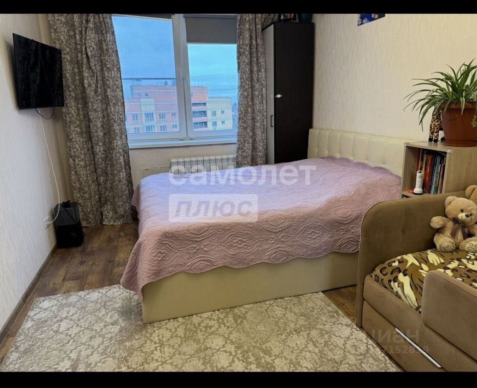 Продается 1-комнатная квартира, площадью 37.60 кв.м. Москва, город Щербинка, улица Барышевская Роща, дом 10