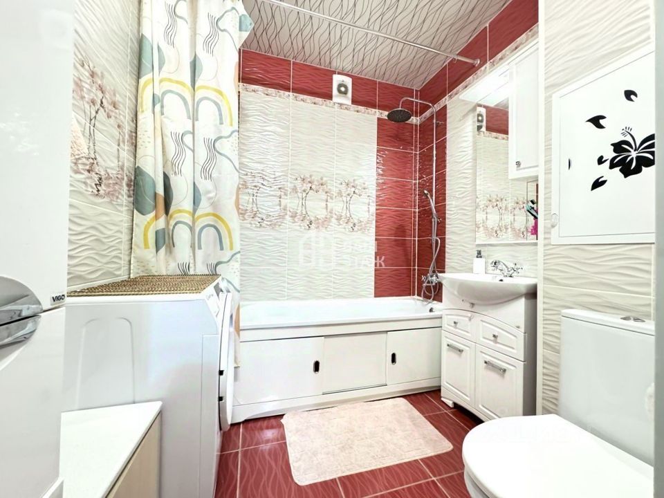 Продается 1-комнатная квартира, площадью 46.50 кв.м. Москва, город Щербинка, квартал Южный, дом 4