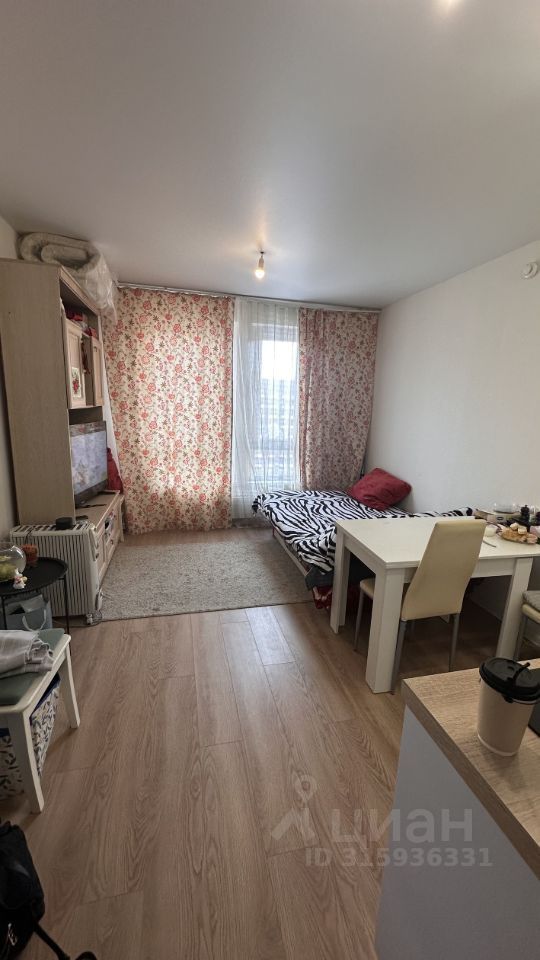 Продается 1-комнатная квартира, площадью 19.90 кв.м. Московская область, Красногорск городской округ, поселок Ильинское-Усово, улица Архангельская, дом 7