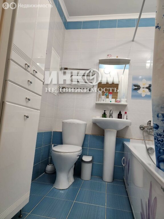 Продается 1-комнатная квартира, площадью 35.10 кв.м. Москва, Варшавское шоссе, дом 141к13