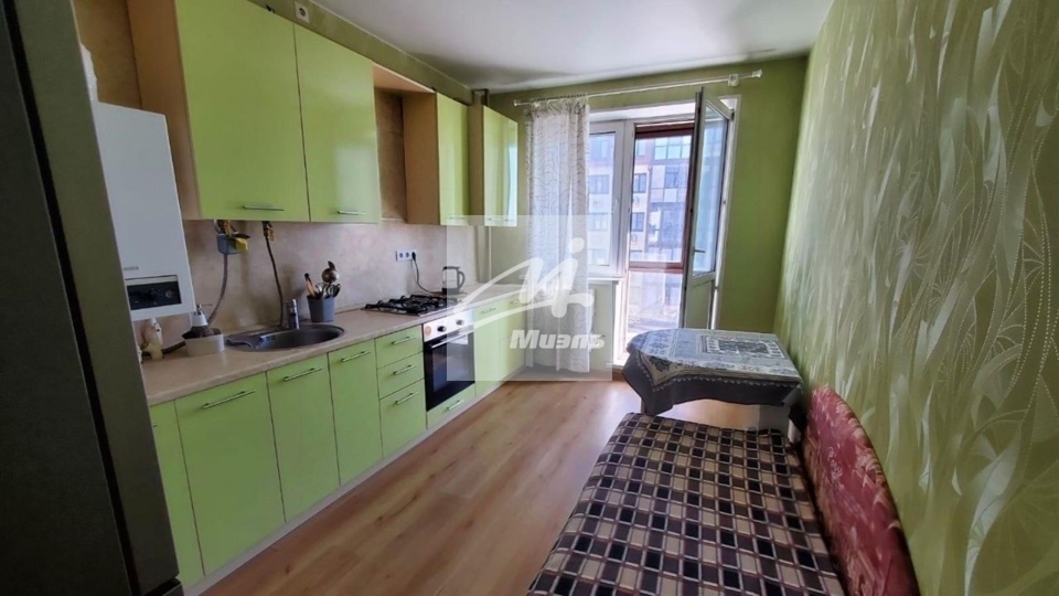 Продается 1-комнатная квартира, площадью 38.10 кв.м. Московская область, Одинцовский район, село Ромашково, улица Никольская, дом 8К3