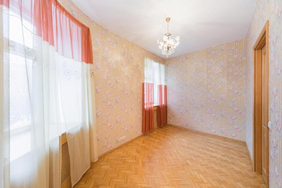 Продается 5-комнатная квартира, площадью 114.00 кв.м. Москва, переулок Богословский, дом 3