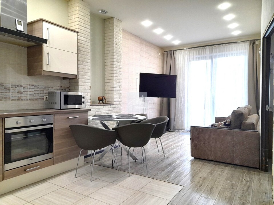 Продается 2-комнатная квартира, площадью 73.50 кв.м. Московская область, Одинцовский район, село Ромашково, проезд Рублевский, дом 40к2А