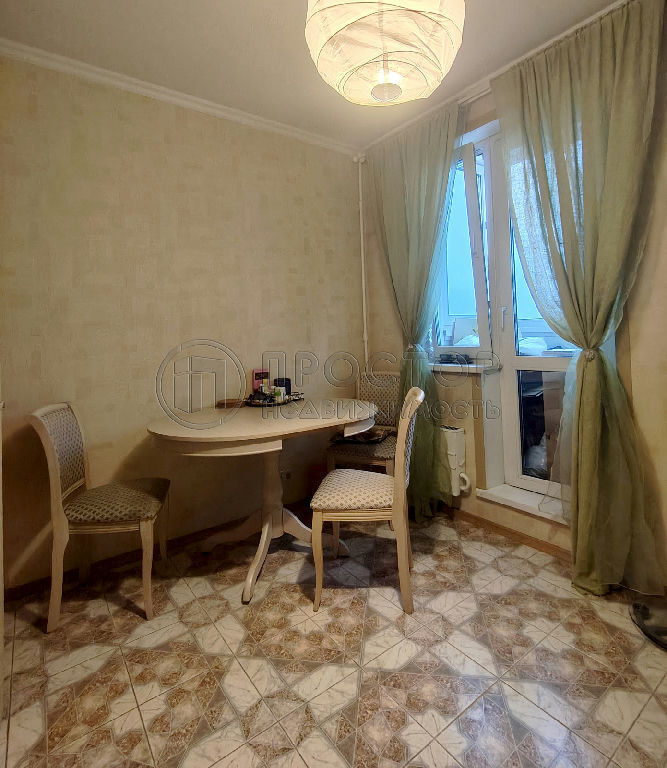 Продается 1-комнатная квартира, площадью 38.00 кв.м. Москва, улица Никулинская, дом 31