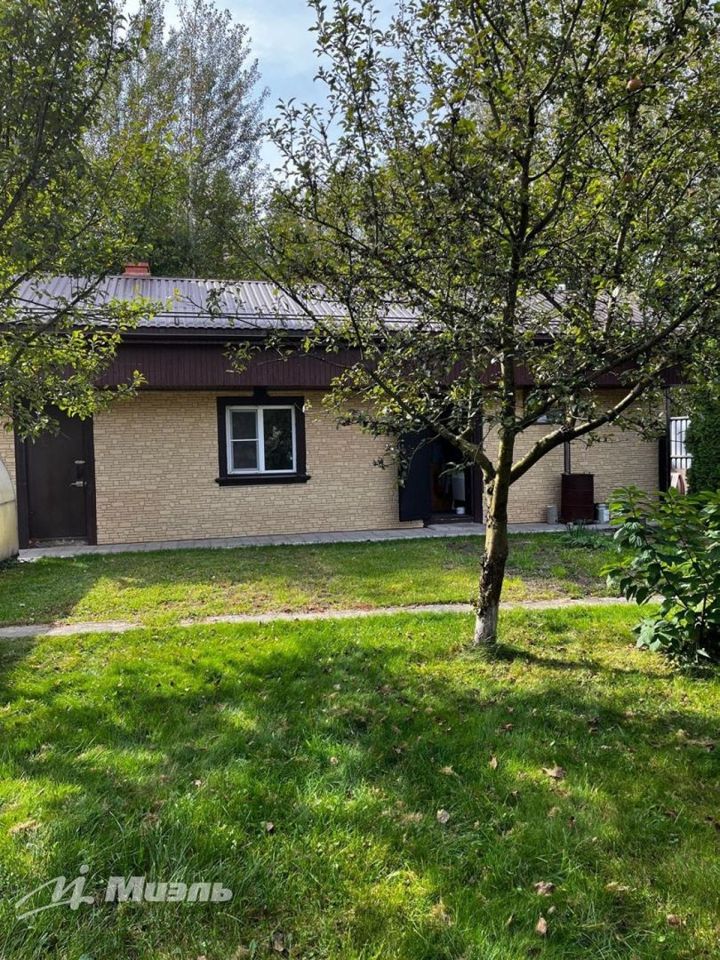 Продается дом, площадью 39.00 кв.м. Московская область, Орехово-Зуево городской округ, город Орехово-Зуево, улица Строительная, дом 1а