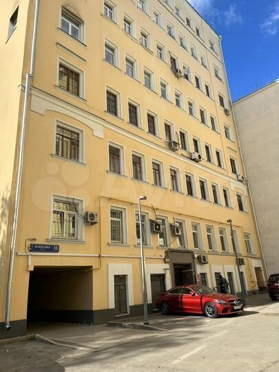 Продается 1-комнатная квартира, площадью 18.00 кв.м. Москва, улица Маросейка, дом 13с3