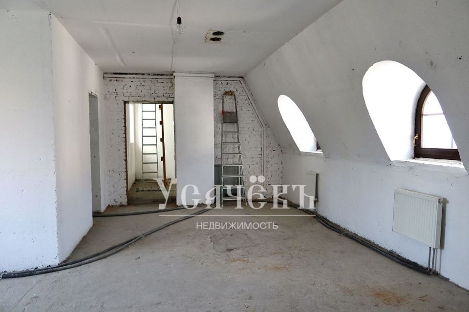 Продается 4-комнатная квартира, площадью 170.00 кв.м. Москва, переулок Печатников, дом 12