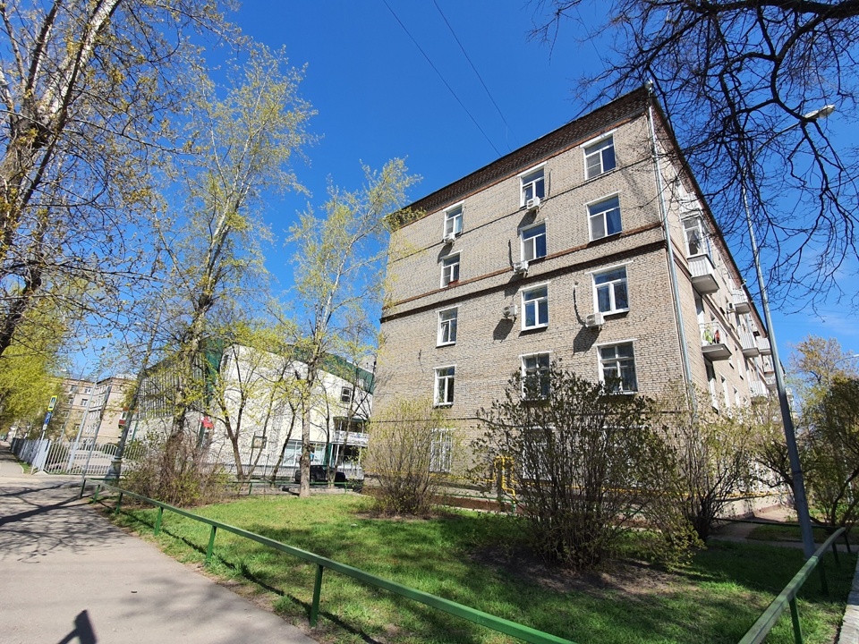 Продается 1-комнатная квартира, площадью 12.70 кв.м. Москва, улица Марьиной Рощи 3-я, дом 6