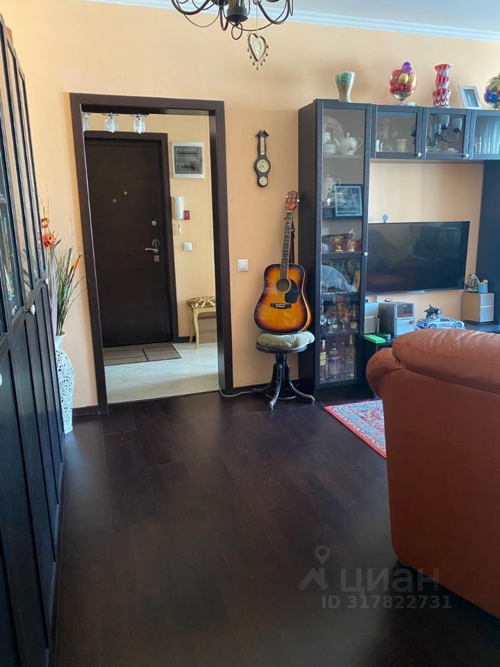 Продается 3-комнатная квартира, площадью 76.00 кв.м. Москва, Московский проспект