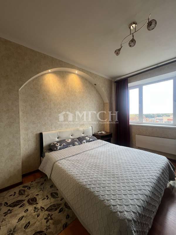 Продается 2-комнатная квартира, площадью 61.40 кв.м. Московская область, Лосино-Петровский городской округ, поселок Свердловский, улица Михаила Марченко, дом 4