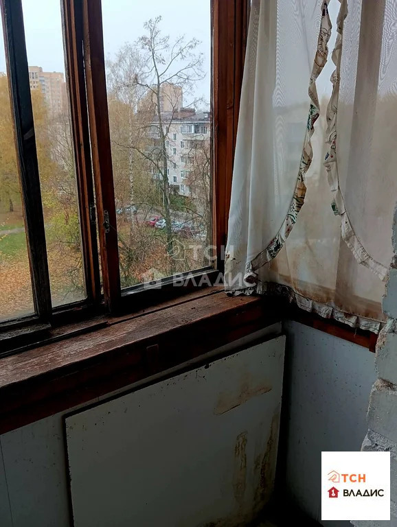 Продается 2-комнатная квартира, площадью 44.00 кв.м. Московская область, Лосино-Петровский городской округ, поселок Свердловский, улица Набережная, дом 4а