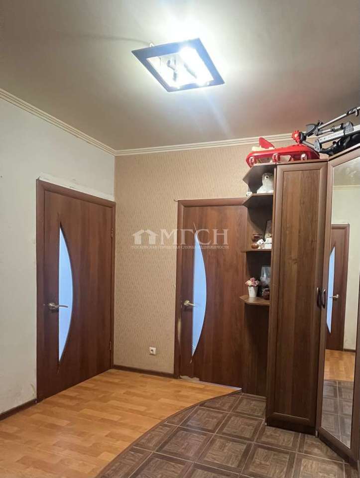 Продается 2-комнатная квартира, площадью 61.40 кв.м. Московская область, Лосино-Петровский городской округ, поселок Свердловский, улица Михаила Марченко, дом 4