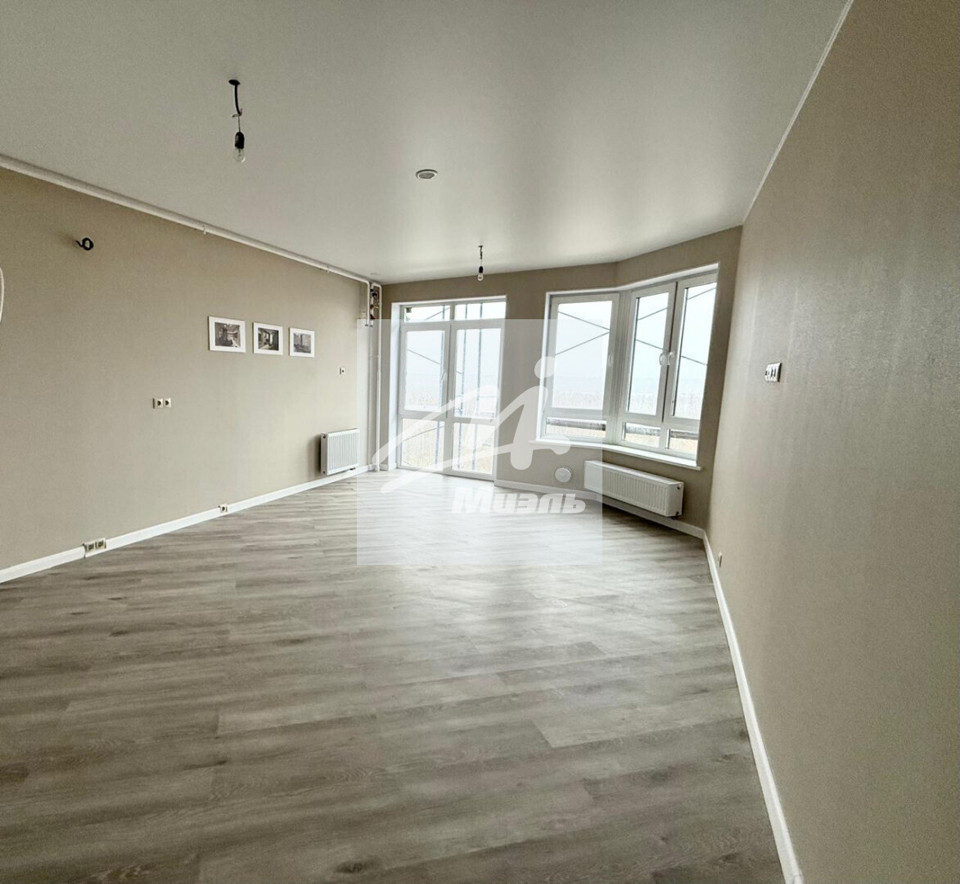 Продается 2-комнатная квартира, площадью 71.70 кв.м. Московская область, Дмитровский городской округ, село Озерецкое, Радости бульвар, дом 14