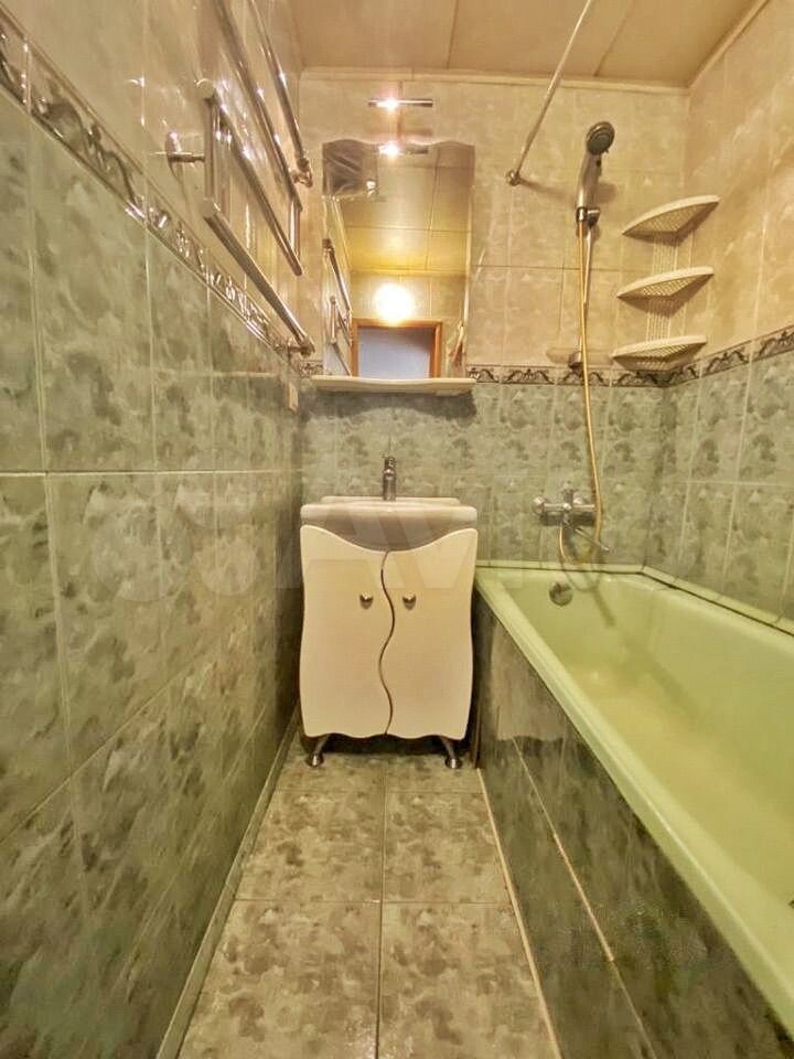 Продается 2-комнатная квартира, площадью 44.00 кв.м. Москва, улица Душинская, дом 18к1