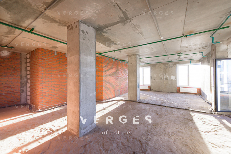 Продается 4-комнатная квартира, площадью 132.00 кв.м. Москва, улица Минская