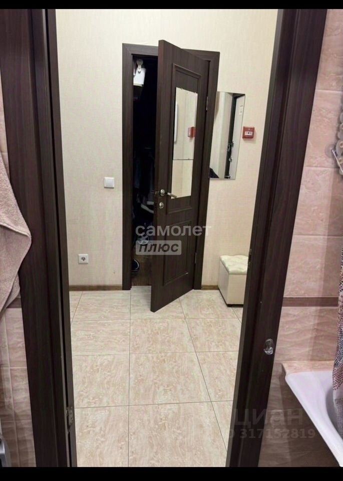 Продается 1-комнатная квартира, площадью 37.60 кв.м. Москва, город Щербинка, улица Барышевская Роща, дом 10