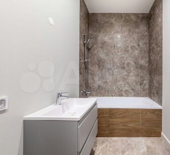 Продается 1-комнатная квартира, площадью 50.60 кв.м. Москва, улица Сосинская