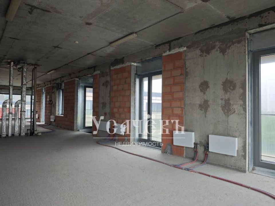 Продается 4-комнатная квартира, площадью 196.70 кв.м. Москва, улица Минская, дом 2вк4