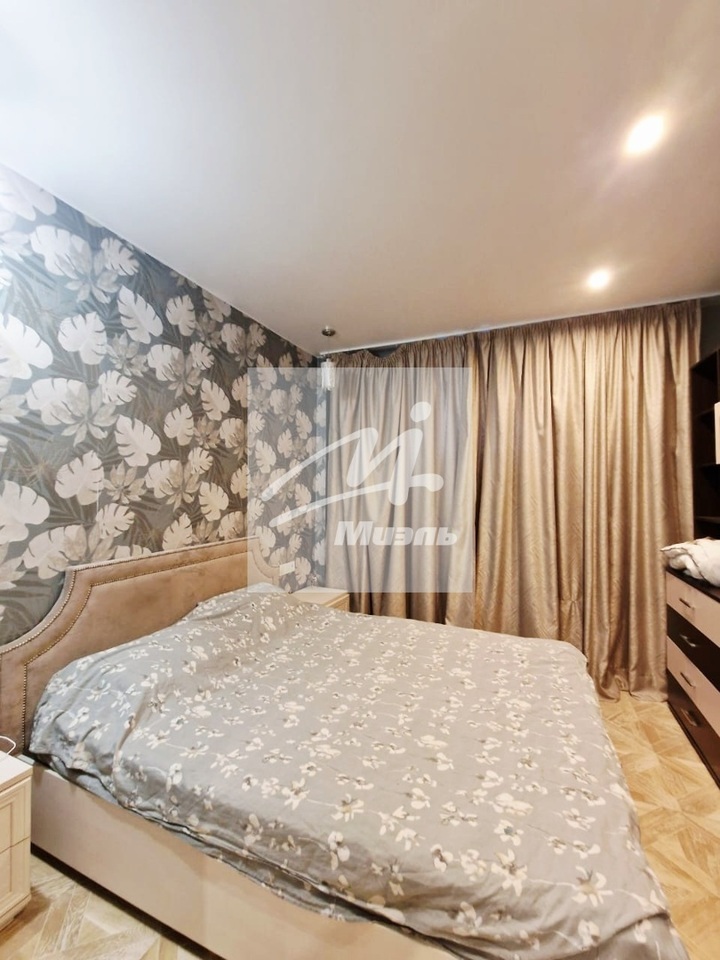 Продается 2-комнатная квартира, площадью 46.00 кв.м. Москва, улица Береговая, дом 8к2