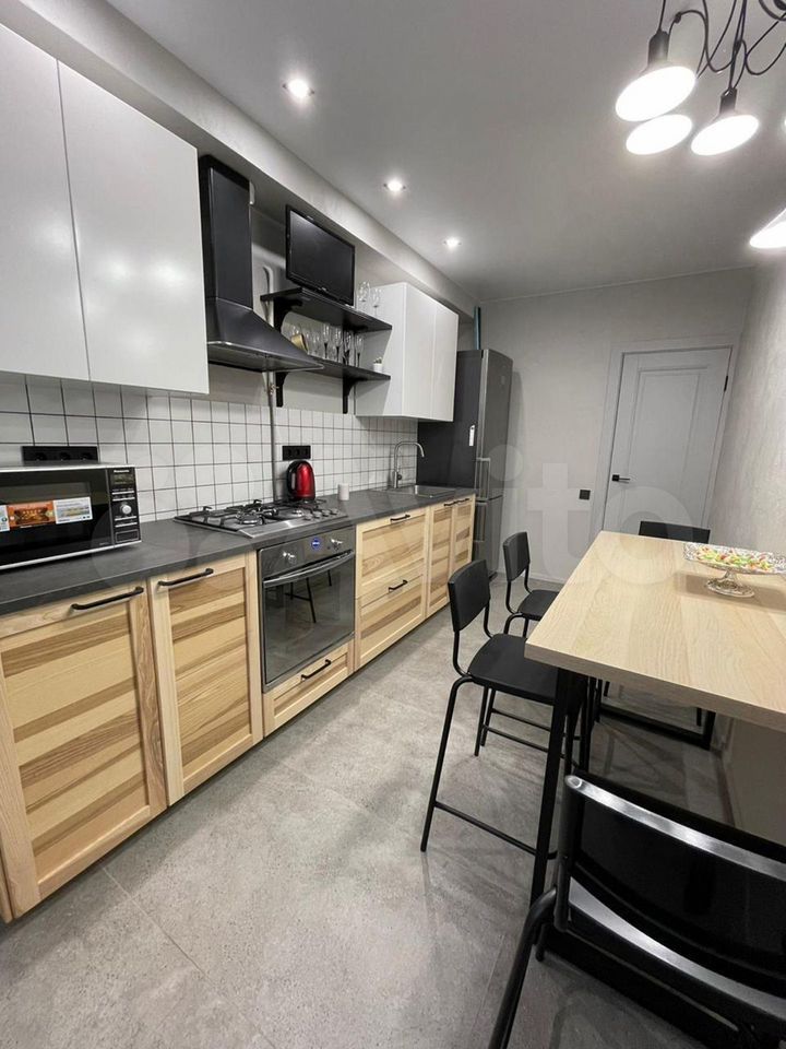 Продается 1-комнатная квартира, площадью 35.00 кв.м. Москва, улица Ярцевская, дом 29к1