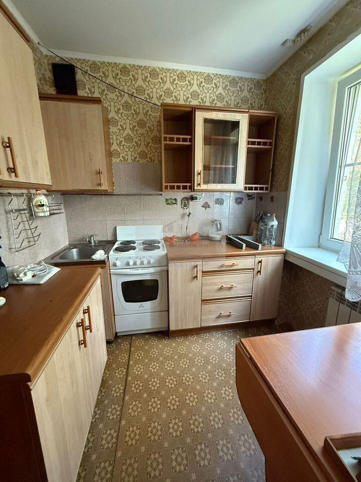 Продается 1-комнатная квартира, площадью 30.50 кв.м. Московская область, Наро-Фоминский городской округ, рабочий поселок Селятино, гаражно-строительный кооператив Селятино