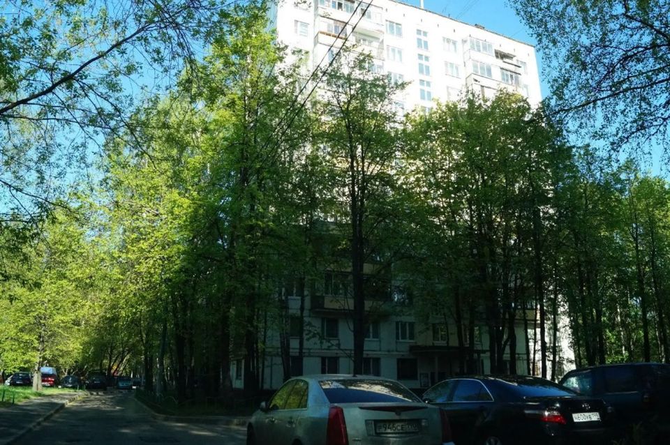 Продается 1-комнатная квартира, площадью 35.00 кв.м. Москва, проезд Черницынский, дом 10к1