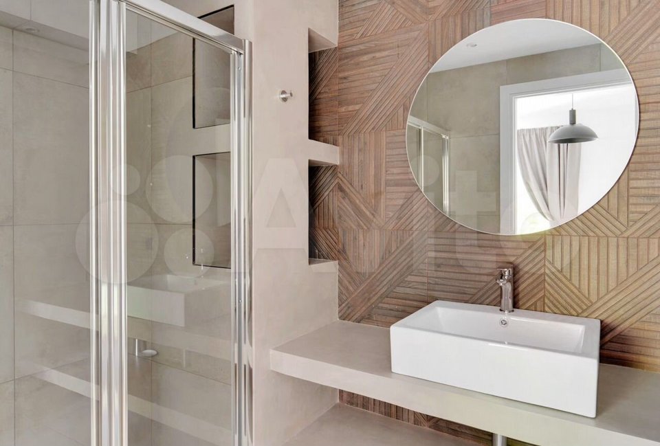 Продается 4-комнатная квартира, площадью 139.00 кв.м. Москва, переулок Зачатьевский 1-й, дом 5