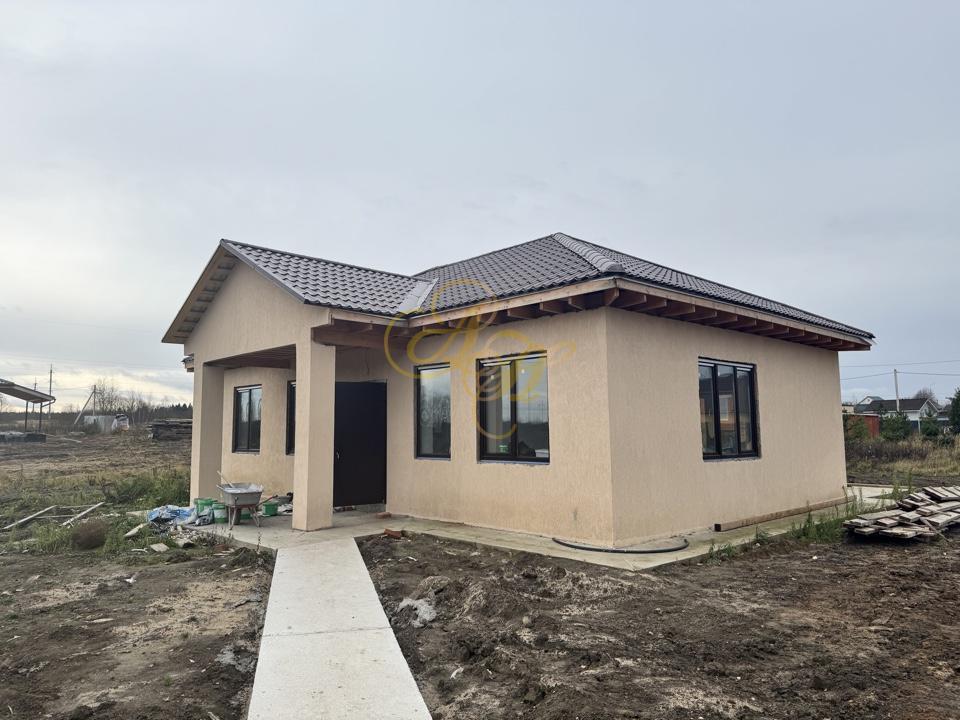 Продается дом, площадью 90.00 кв.м. Московская область, Клин городской округ, город Клин, улица Осенняя