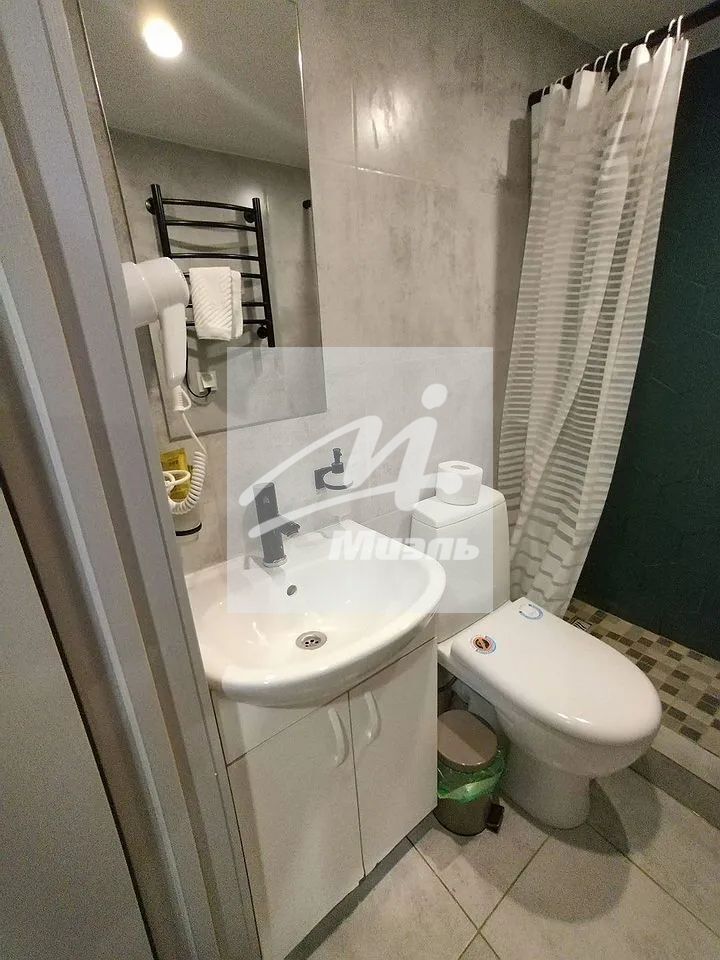 Продается 1-комнатная квартира, площадью 16.00 кв.м. Москва, Варшавское шоссе