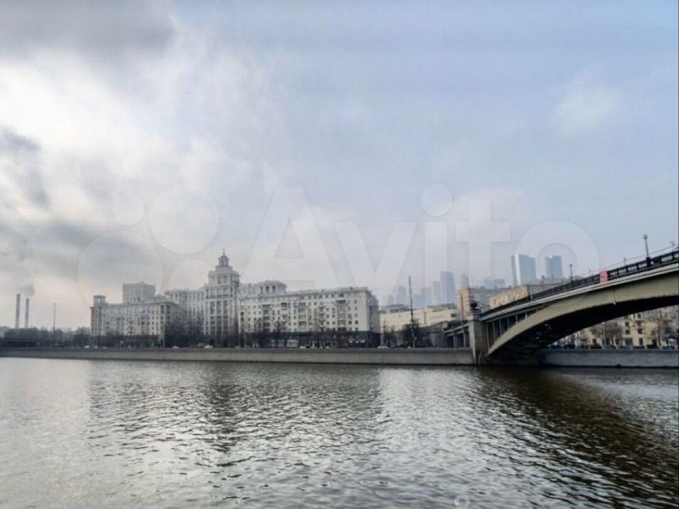 Продается 2-комнатная квартира, площадью 63.80 кв.м. Москва, набережная Смоленская, дом 2а
