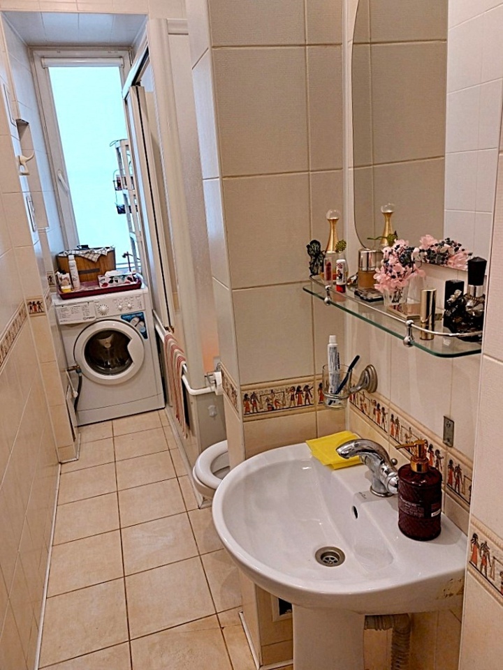 Продается 2-комнатная квартира, площадью 54.00 кв.м. Москва, переулок Орликов, дом 6