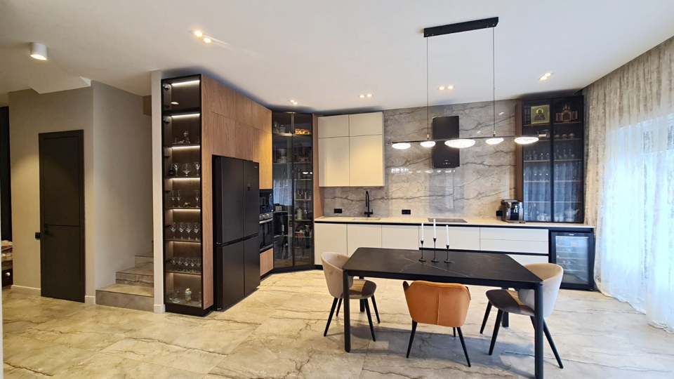 Продается дом, площадью 186.00 кв.м. Московская область, Красногорск городской округ, село Николо-Урюпино, территория ТСН Рубикон, дом 11б