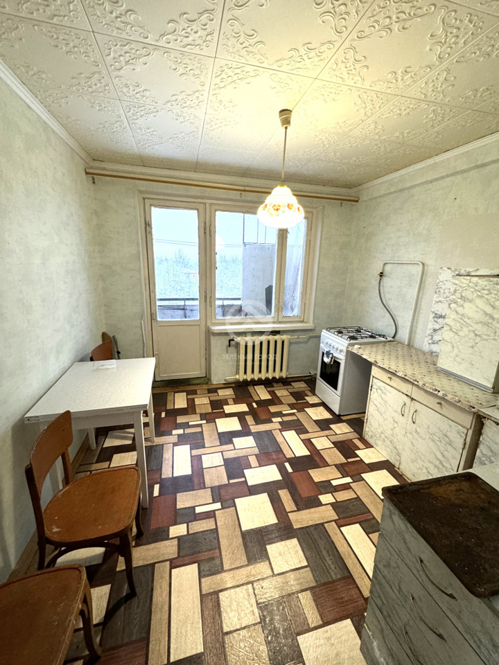 Продается 2-комнатная квартира, площадью 54.60 кв.м. Московская область, Клин городской округ, село Петровское, улица Центральная, дом 24