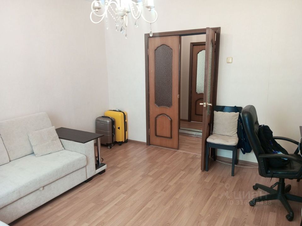 Продается 2-комнатная квартира, площадью 50.30 кв.м. Москва, улица Амундсена, дом 5