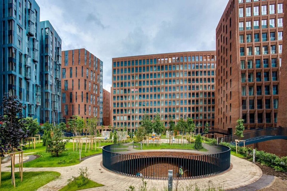 Продается 4-комнатная квартира, площадью 142.00 кв.м. Москва, улица Трубецкая, дом 12