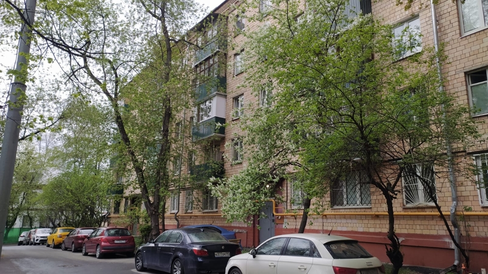Продается 1-комнатная квартира, площадью 12.00 кв.м. Москва, улица Семеновский Вал, дом 10к2