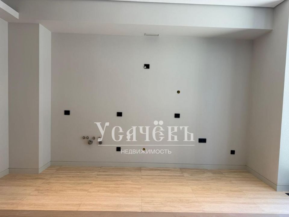 Продается 2-комнатная квартира, площадью 65.00 кв.м. Москва, улица Братьев Фонченко