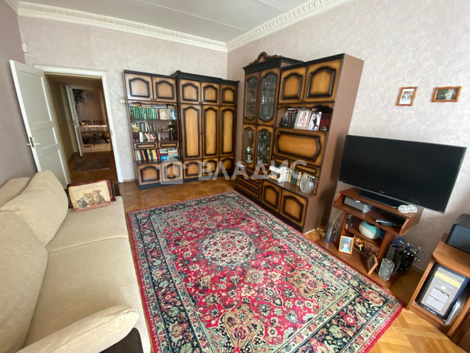 Продается 3-комнатная квартира, площадью 87.20 кв.м. Москва, улица Правды, дом 11