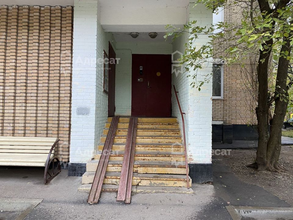 Продается 1-комнатная квартира, площадью 39.30 кв.м. Москва, улица Владимирская 1-я, дом 35к2