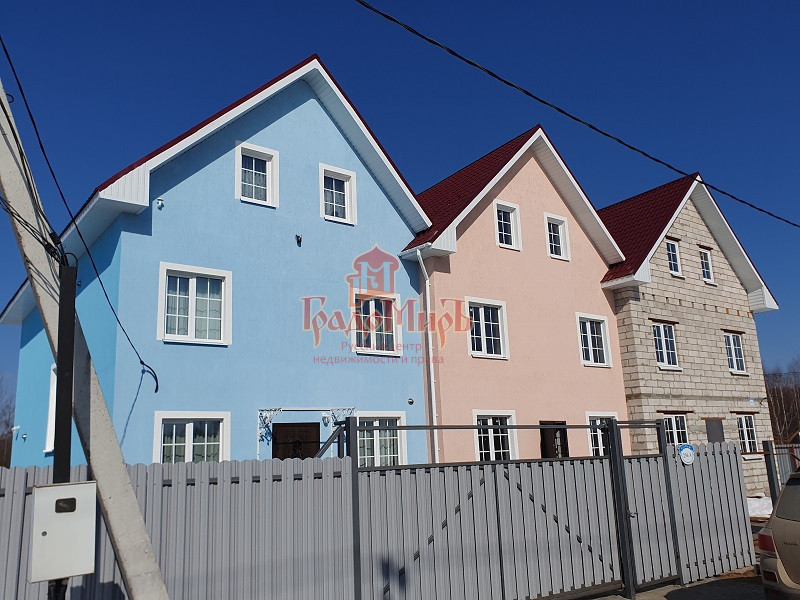 Продается дом, площадью 214.00 кв.м. Московская область, Дмитровский городской округ, деревня Ульянки