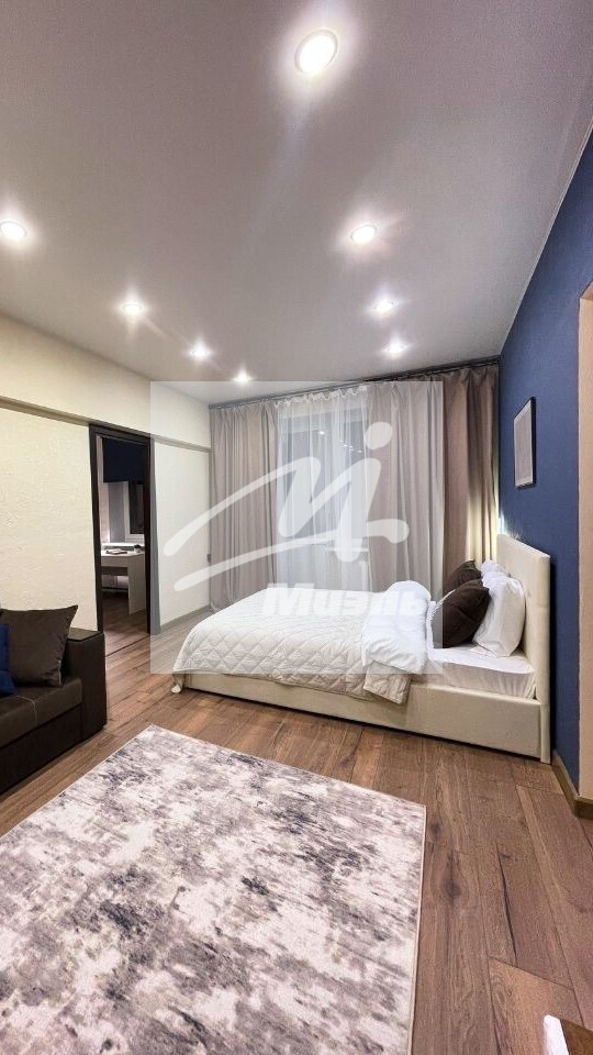 Продается 2-комнатная квартира, площадью 43.00 кв.м. Москва, улица Бурденко, дом 11ас2